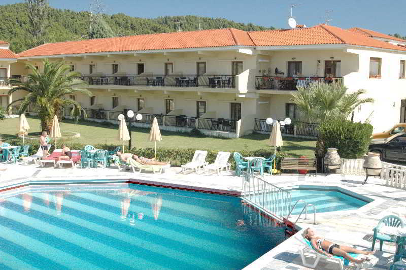 Aristotelis Hotel Фурка Екстериор снимка