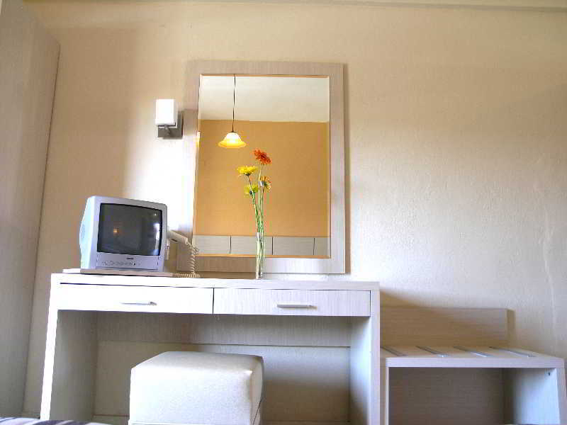 Aristotelis Hotel Фурка Екстериор снимка