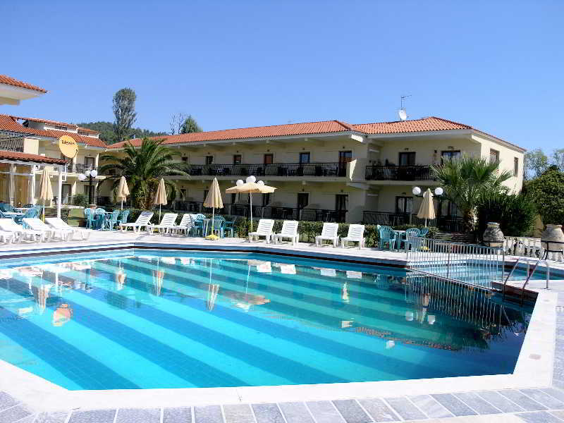 Aristotelis Hotel Фурка Екстериор снимка