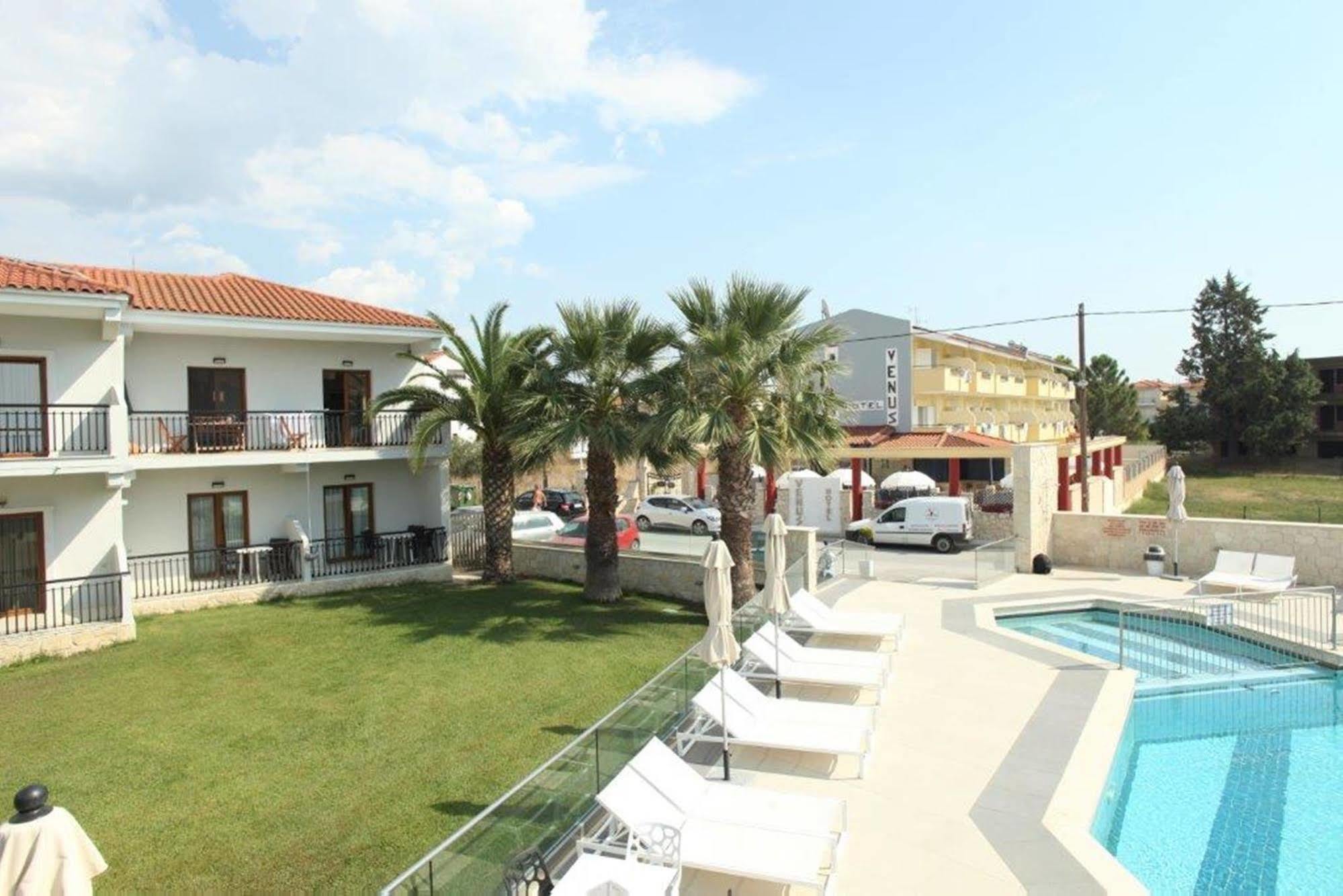 Aristotelis Hotel Фурка Екстериор снимка