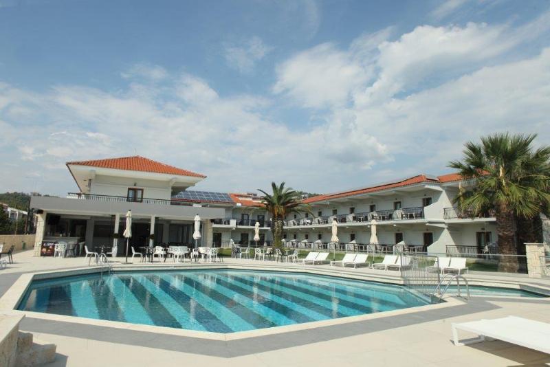 Aristotelis Hotel Фурка Екстериор снимка