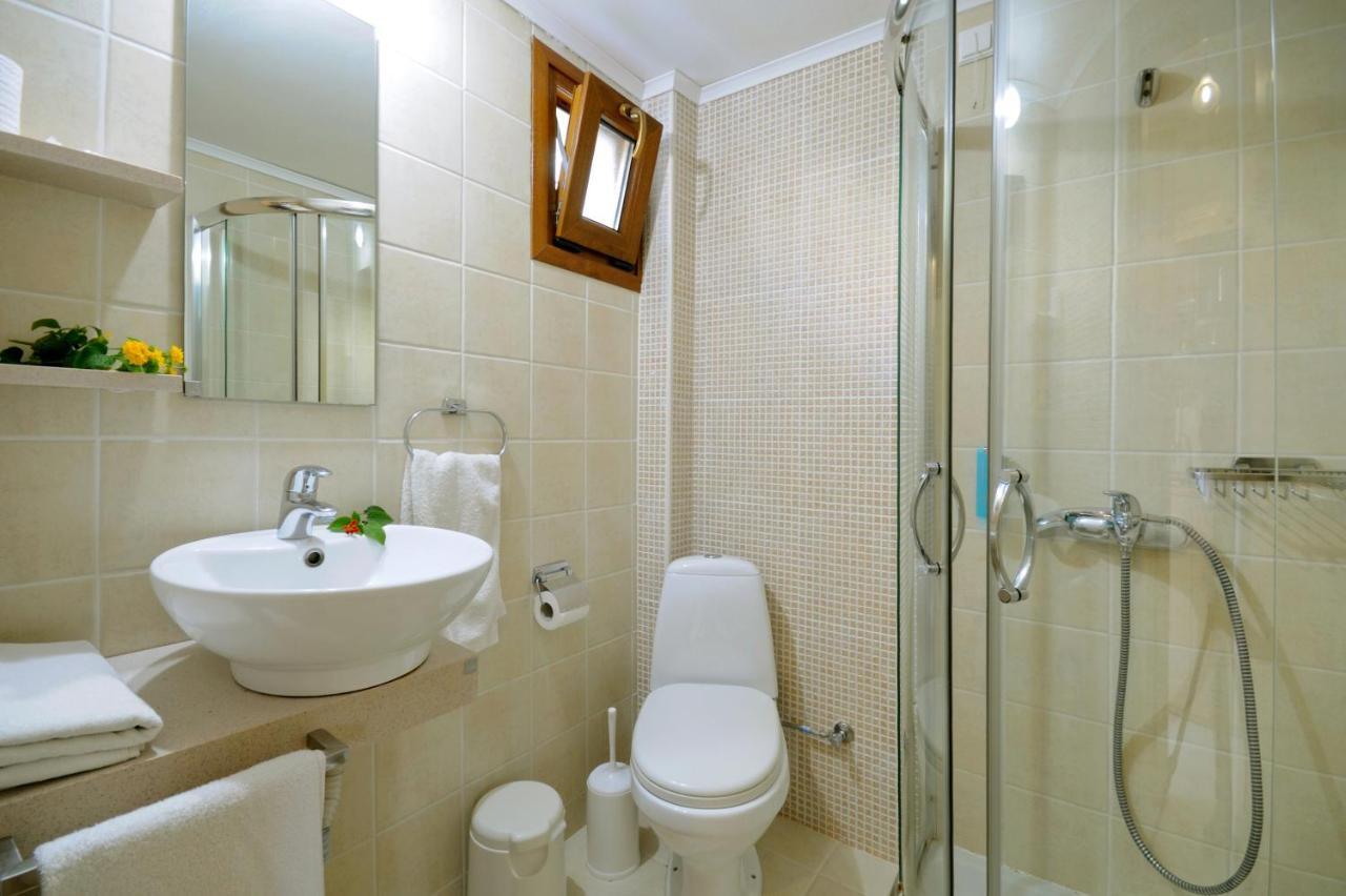 Aristotelis Hotel Фурка Екстериор снимка