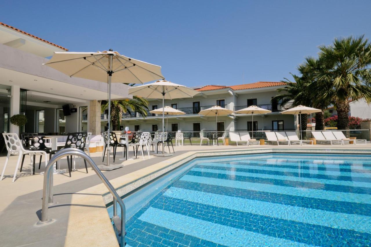 Aristotelis Hotel Фурка Екстериор снимка