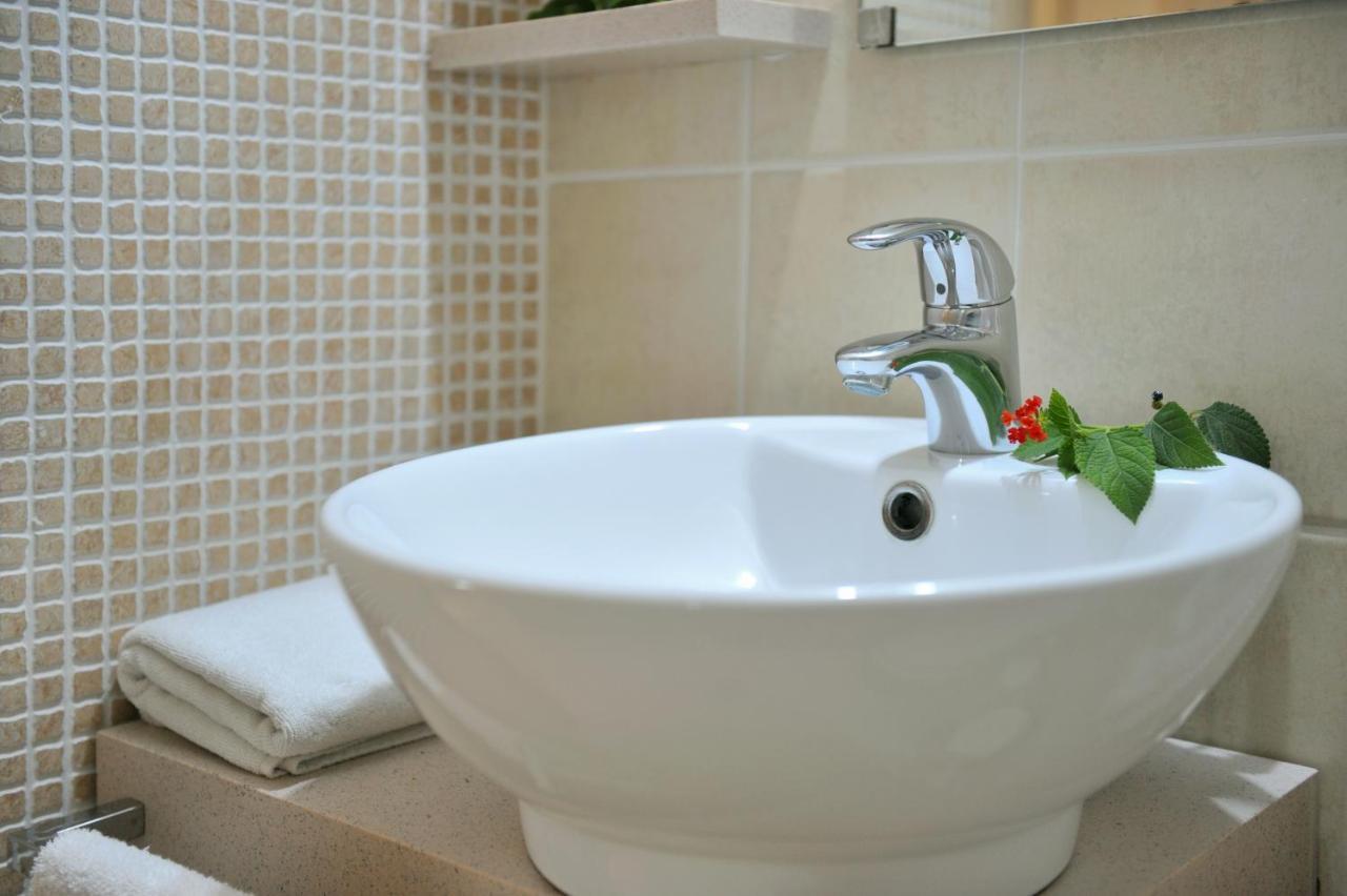 Aristotelis Hotel Фурка Екстериор снимка