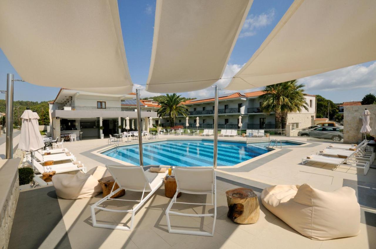 Aristotelis Hotel Фурка Екстериор снимка