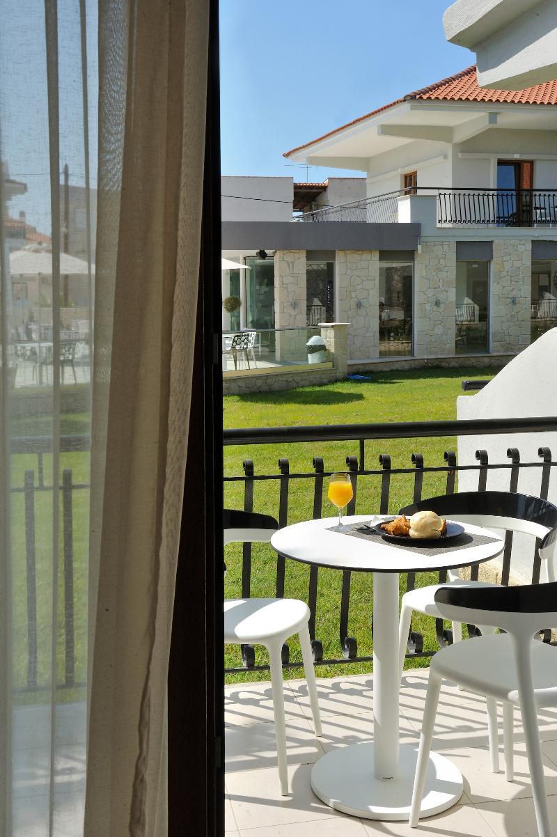 Aristotelis Hotel Фурка Екстериор снимка